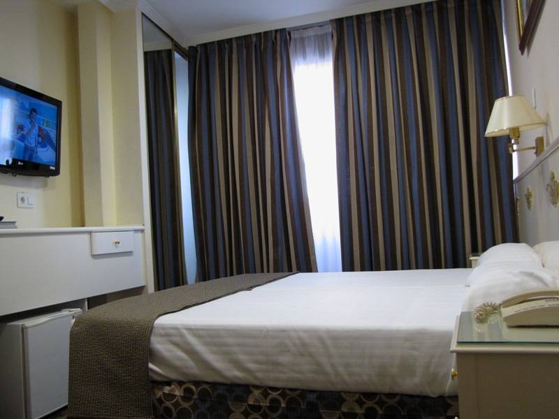 Hotel Boutique Catedral Valladolid Quarto foto